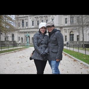 Meet your Posher, Sharon